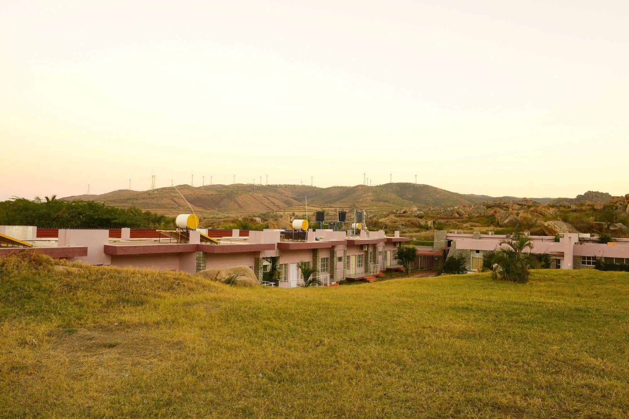 Kstdc Hotel Mayura Yatrinivas Mysuru Zewnętrze zdjęcie